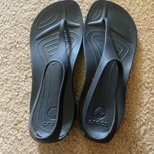 Black croc sexi flip sandals